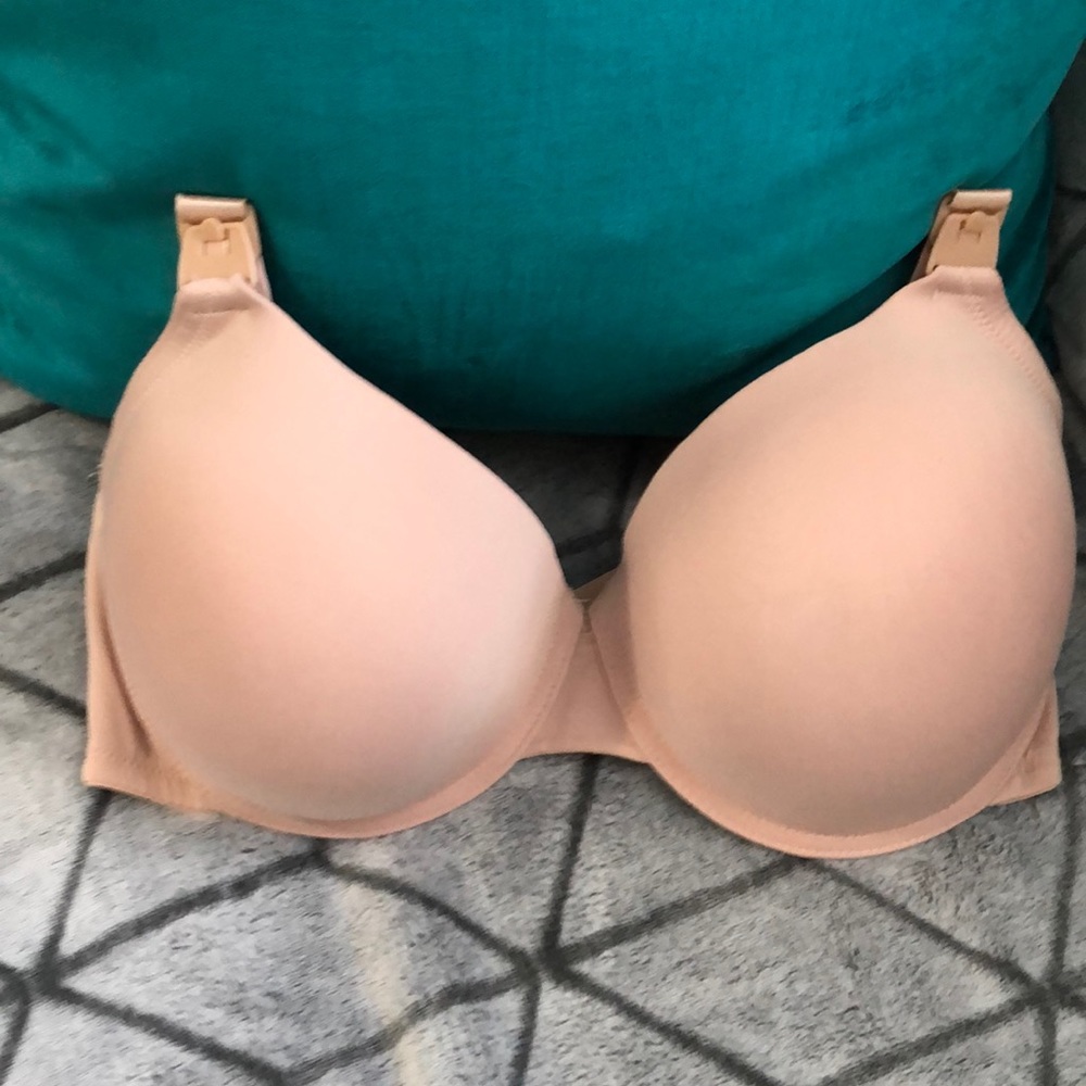 38DD Nursing Bra